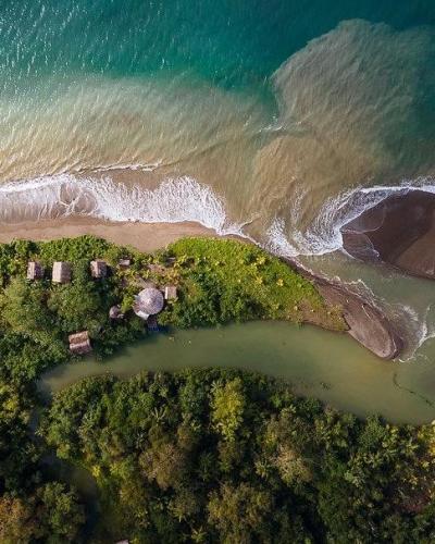 Ferie zimowe z surfingiem dla dzieci i młodzieży z rodzicami - KOLUMBIA